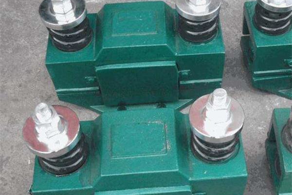 微型倉(cāng)壁振動(dòng)器